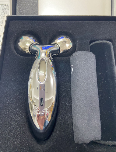 開封品　ほぼ新品　ReFa CARAT　PEC-L1706